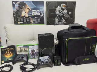 Xbox Series X edizione HALO + 3 giochi + 2 controller