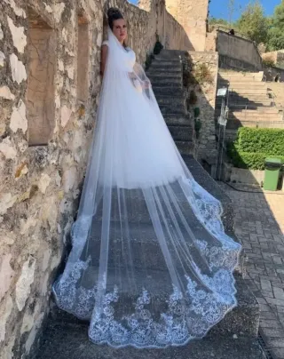 Velo de novia de 4 metros