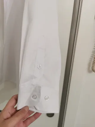 Camisa blanca de fiesta