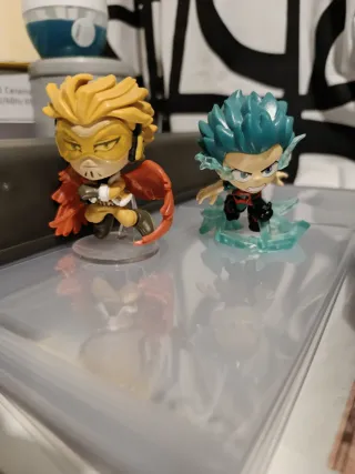 Figuras Anime Funko mini Hawks y Deku