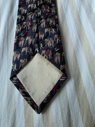 Corbata vintage elefantes de cadete