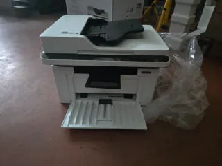 Impresora Pantum Multifunción Láser Blanca