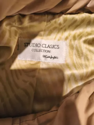 Chaqueta beige acolchada Talla 42