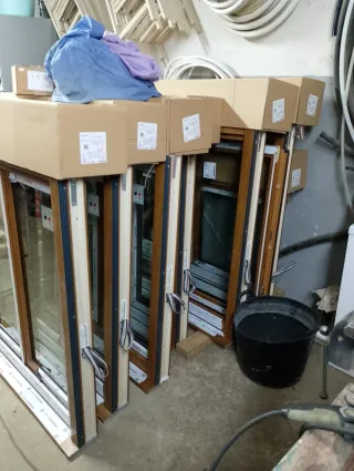 Ventana PVC Roble Dorado