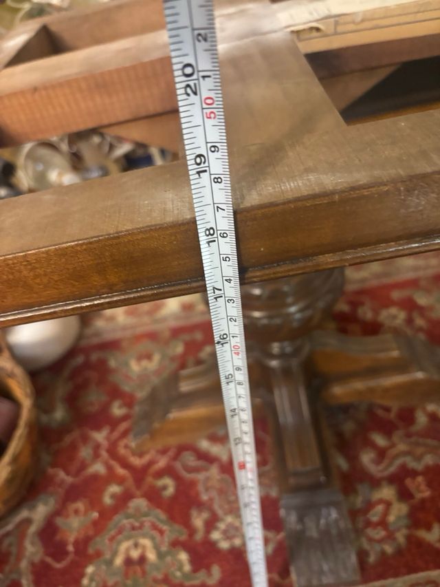 Mesa de madera antigua vintage