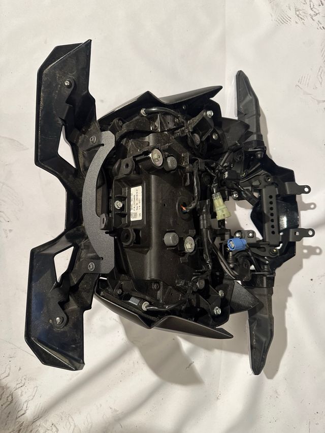 Faro Kawasaki Z900 Completo