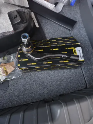 Rótula Suspensión Izquierda Mercedes W204