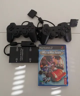PlayStation 2 Micro Machines y Multitap