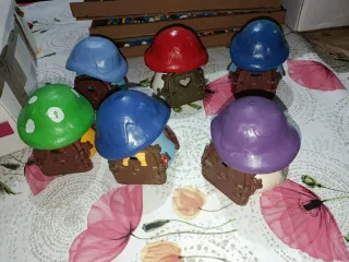 Casette dei Puffi - 12 l'una le piccole 35 grande