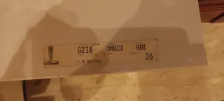 Stivali in camoscio verde con lacci