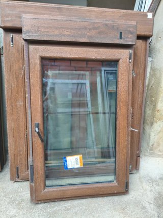 Ventana PVC imitación madera