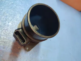 Caudalímetro Pierburg 7.0759.42.0