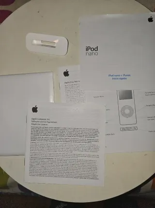 iPod Nano 1a Gen 2GB Negro (No enciende)