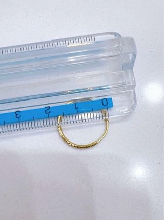 Orecchini a cerchio diamantati in oro giallo 18kt