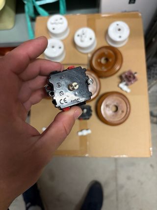 Interruptores y Conmutadores Fontini