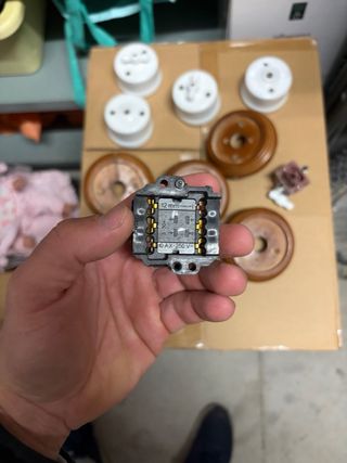 Interruptores y Conmutadores Fontini