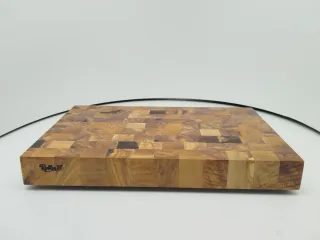 Tabla de cortar de olivo a contraveta