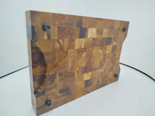 Tabla de cortar de olivo a contraveta