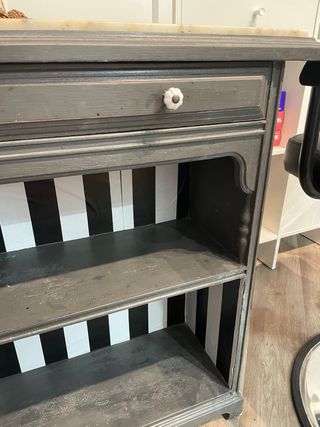 Mueble auxiliar madera y papel