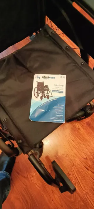Silla de ruedas como nueva