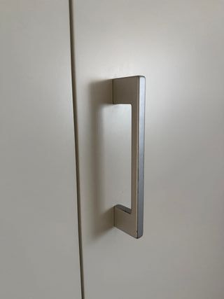 Armadio moderno bianco 3m x 2,55m