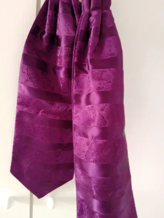 Corbata Hisdern Morada Nueva
