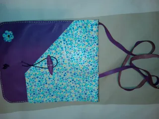 Bolsos infantiles; vaquero y otros