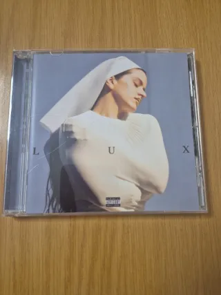 CD lux de Rosalía