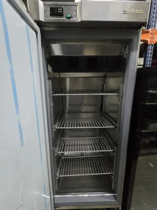 Congelador vertical Infrico compresor nuevo