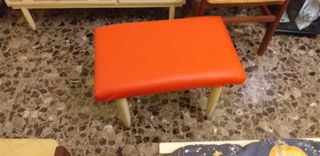 Dormitorio juvenil con estampado espacial