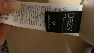 Plumas leopardo muy abrigado,da para una talla m.