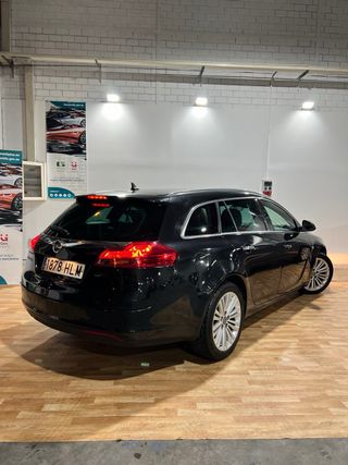 Opel Insignia 2012
