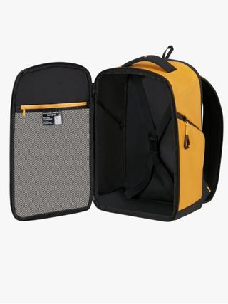 Mochila Samsonite Paradiver Light y accesorios.