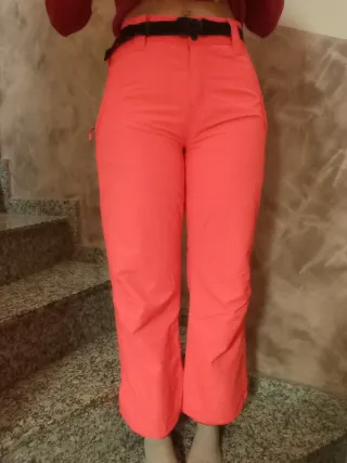 Conjunto de esquí nuevo
