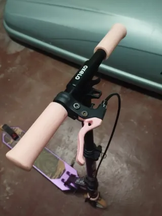 Patinete infantil lila y rosa