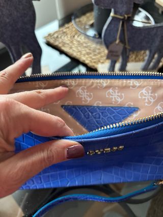 Bolso Guess Piel Azul Cocodrilo