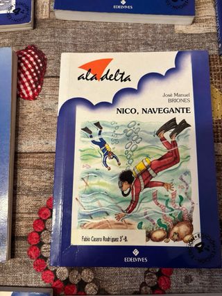 Diferentes titulos de libros Primaria 8 años