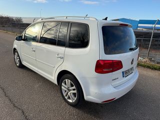Volkswagen Touran 2014