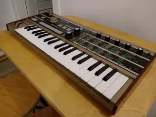 Korg MicroKorg Sintetizador