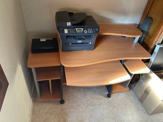 Mesa escritorio ordenador madera y gris