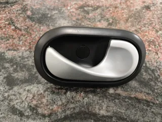 Maneta Derecha Megane 2