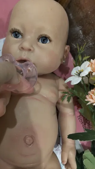 Reborn de silicona de 40 cm