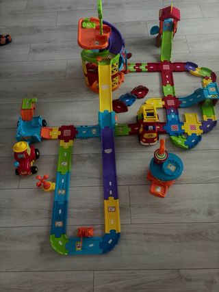 Pistas TucTuc: Parking, Camión Bomberos,Tractor...