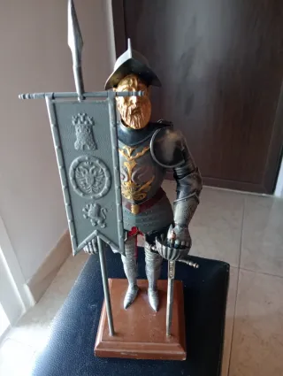 Figura Caballero Conquistador Bronce y Metal