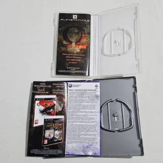 Scatole e manuali di God of War per PSP