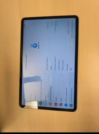Honor Pad 8 12" con cha, cargador y funda.