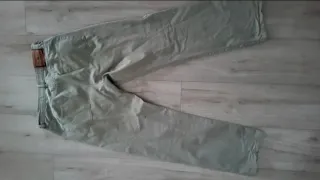 Pantalón Diesel Verde Caqui