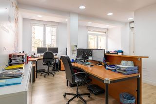Oficina en alquiler en Centro Histórico en Málaga