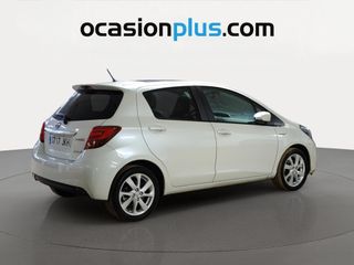 Toyota Yaris 100H Advance 74 kW (100 CV)