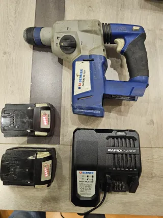 Taladro percutor Berner 18V BACRHD BL SDS Plus